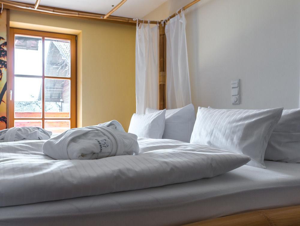 Ulrichshof, Baby & Kinder Bio-Resort Rimbach  Exterior photo