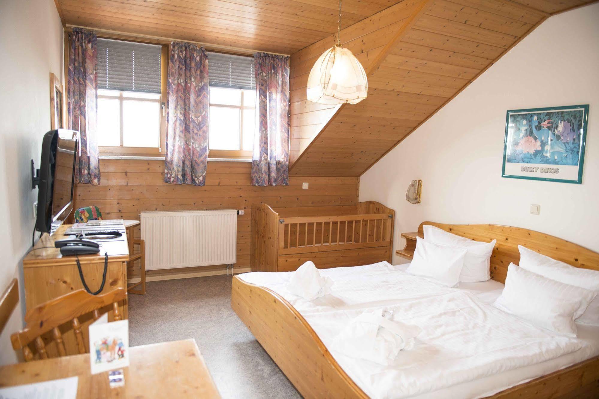 Ulrichshof, Baby & Kinder Bio-Resort Rimbach  Exterior photo